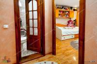 apartament cu 3 camere situat in Galati, cartier IC Frimu