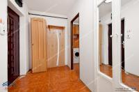 apartament semidecomandat cu 2 camere situat in Galati, cartier Micro 21