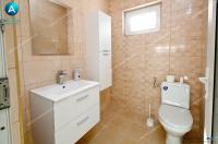 oferta de vanzare a unei cladiri mixte, receptionata recent (an 2020) si localizata in Galati, zona Finante/Banci