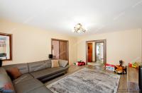 apartament cu 4 camere situat in Galati, zona Nae Leonard