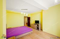 Se inchiriaza un apartament cu 3 camere situat in Galati, pe Faleza