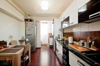 apartament decomandat cu 2 camere situat in Galati, Micro 18, pe strada Brailei