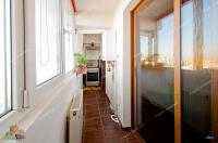 apartament decomandat cu 2 camere situat in Galati, Micro 18, pe strada Brailei