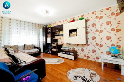 oferta de vanzare a unui apartament decomandat cu 2 camere situat in Galati, cartier Micro 16