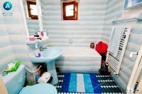 oferta de vanzare a unui apartament decomandat cu 2 camere situat in Galati, cartier Micro 16