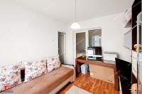 apartament cu trei camere decomandate situat in Galati, zona Centru, cu vedere catre faleza Dunarii