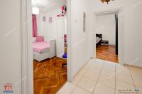 apartament cu 3 camere situat in Galati, zona Port