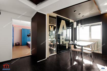 apartament decomandat cu 2 camere situat stradal in Galati, pe Bulevardul Dunarea, in Micro 20