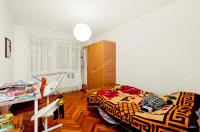 vanzarea unui apartament spațios cu 3 camere decomandate situat in Galati, cartierul Mazepa 2