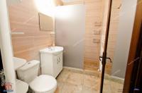 Apartamentul este situat in Galati, cartierul Micro 16 - Tiglina 3