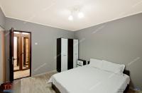 Apartamentul este situat in Galati, cartierul Micro 16 - Tiglina 3