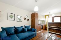 oferta de inchiriere a unui apartament cu 3 camere situat in Galati, zona centrala, pe Str Gradina Veche.