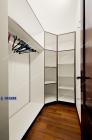 oferta de inchiriere a unui apartament cu 3 camere situat in Galati, zona centrala, pe Str Gradina Veche.