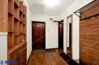 oferta de inchiriere a unui apartament cu 3 camere situat in Galati, zona centrala, pe Str Gradina Veche.
