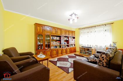 oferta de vanzare a unui apartament cu 2 camere decomandate situat in Galati, cartier Siderurgistilor Vest, Zona Caseria Electrica - Doja