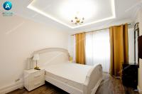 apartament cu 2 camere decomandate situat in Galati, la etajul 1 al unui bloc cu 4 niveluri din zona Piata Centrala