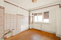 oferta de vanzare a unui apartament decomandat cu 2 camere situat in Galati, cartier Micro 20
