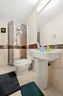 oferta de vanzare apartament cu 3 camere decomandate situat in Galati, pe Blv.Brailei, in Complex Rezidential Privilege