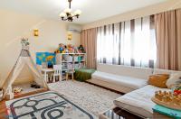 oferta de vanzare a unui apartament cu 3 camere situat in Galati, cartierul Micro 20