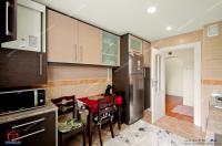 oferta de vanzare a unui apartament cu 3 camere  situat in Galati, cartier Micro 19, la capatul troleului