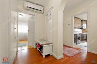 oferta de vanzare a unui apartament cu 3 camere  situat in Galati, cartier Micro 19, la capatul troleului