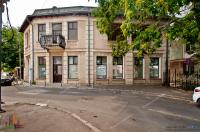 Inchiriere spațiu comercial in Glati, locație centrală, sup 200 mp, cu parcare privată inclusă