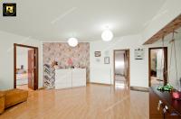 oferta de vanzare a unui apartament spatios cu 3 camere