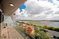 oferta de inchiriere a unui apartament cu 2 camere situat pe faleza Dunării din Galati