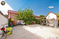 Vanzare casa in Galati, str. Traian, aproape de Shopping City, teren 370 mp