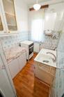 apartament cu 3 camere situat la etajul 2 al unui bloc cu 4 niveluri în cartierul Micro 19 din Galati