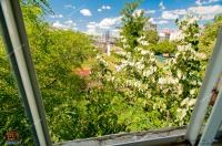 apartament cu 3 camere situat la etajul 2 al unui bloc cu 4 niveluri în cartierul Micro 19 din Galati