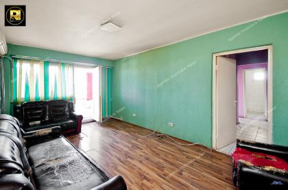 oferta de vanzare a unui apartament cu 2 camere decomandate, situat in Galati, cartier Mazepa 1