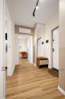 închiriere un apartament modern cu 2 camere, complet decomandat