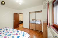 apartament spatios cu 2 camere decomandate, situat in Galati, zona Piata Centrala